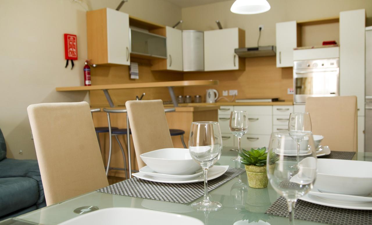 No 6 Poseidon Apartment Saint Julian's Ngoại thất bức ảnh